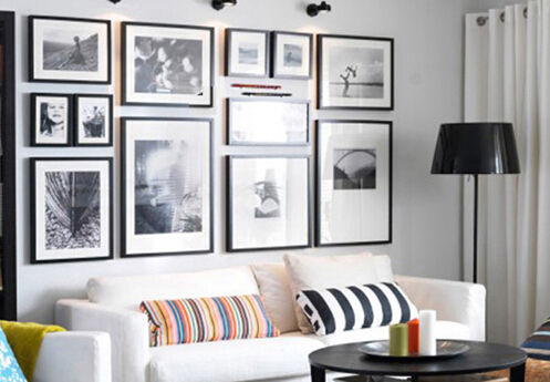 掛上舊照片，更是別有一番